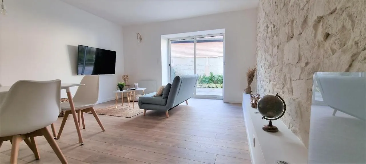 Appartement Le P'tit Bohème, Terrasse privative. à Lanester